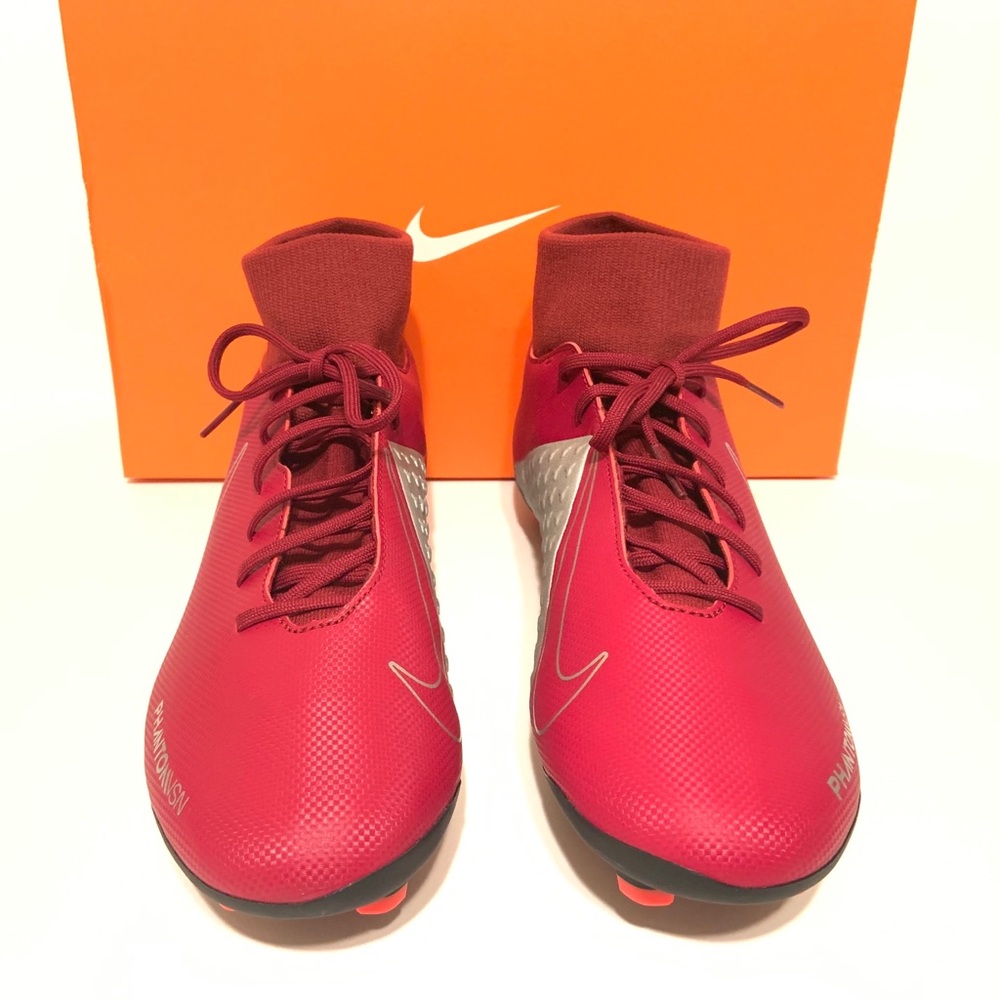 Nike Phantom Vision Club DF FG/MG Soccer Cleats